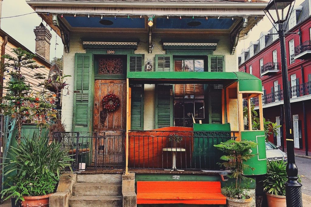 House, new orleans, architecture — Understanding Billings' Bail Bond Process: Assistance When You Need It Most